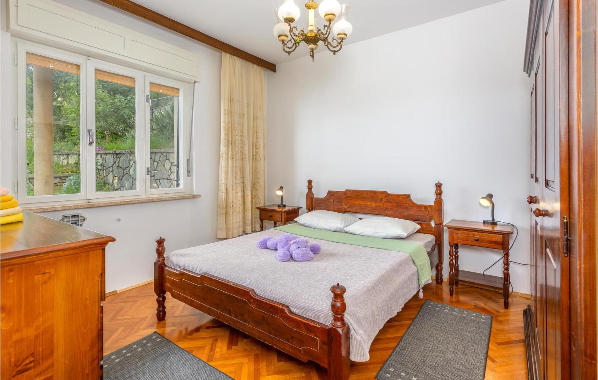 Nice Apartment In Lovran With Kitchen Bagian luar foto